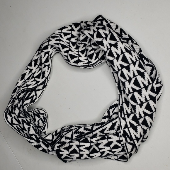 Michael Kors Accessories - Michael Kors Womens Monogram Knit Lightweight Soft Winter Scarf Designer